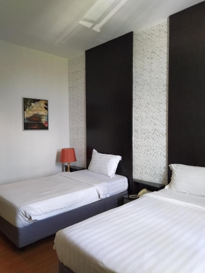 בנדר סרי בגאוואן Ginasuite Kompleks27 Hotel מראה חיצוני תמונה