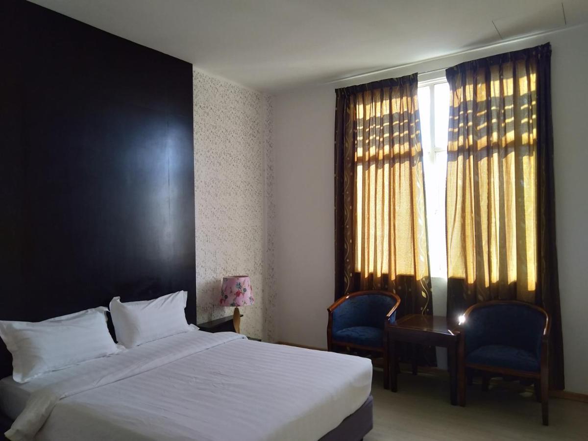 בנדר סרי בגאוואן Ginasuite Kompleks27 Hotel מראה חיצוני תמונה