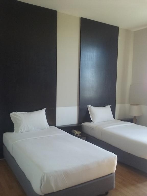 בנדר סרי בגאוואן Ginasuite Kompleks27 Hotel מראה חיצוני תמונה