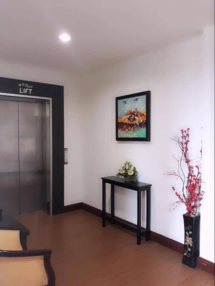 בנדר סרי בגאוואן Ginasuite Kompleks27 Hotel מראה חיצוני תמונה