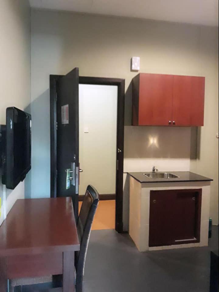 בנדר סרי בגאוואן Ginasuite Kompleks27 Hotel מראה חיצוני תמונה